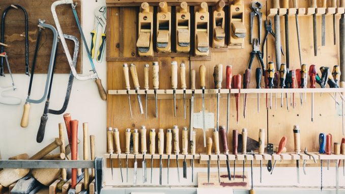 tools-690038_1280
